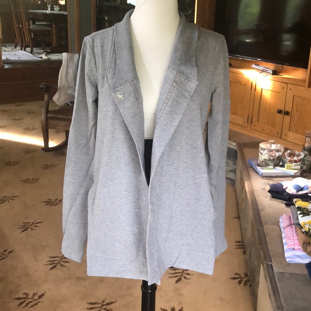 Sweater - Picture 1 of 6